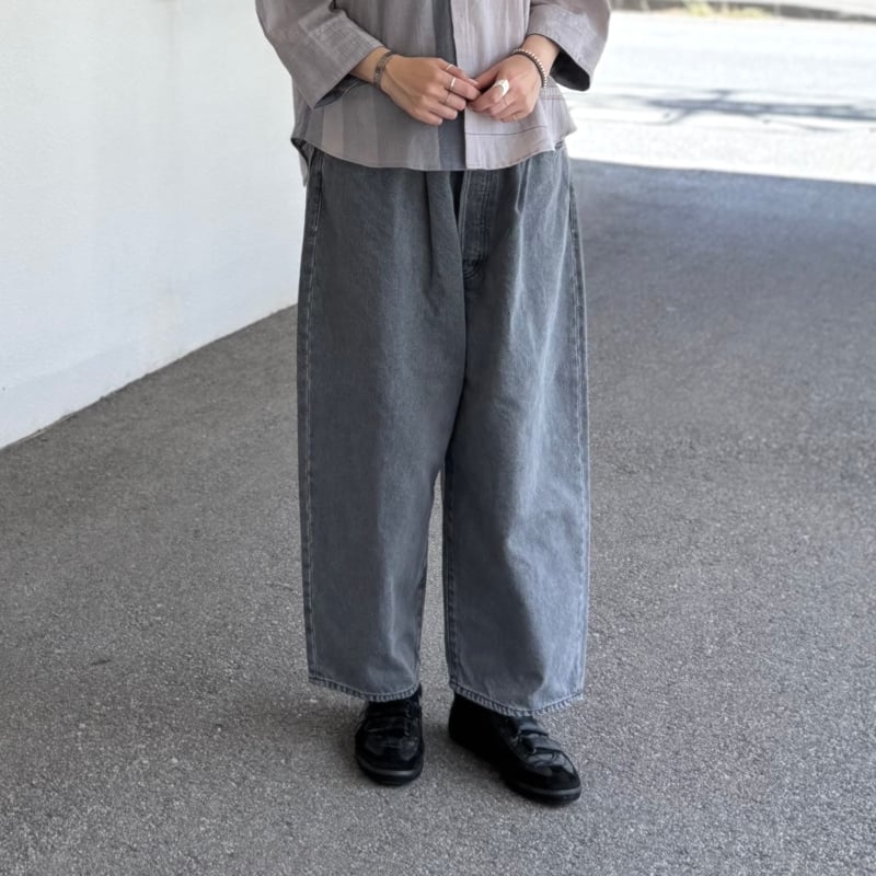 ワイドテーパードブラックデニムパンツ 462501 / HAVERSACK