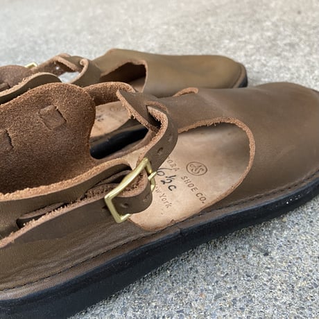 WOMEN'S T-Strap (MOSS) / AURORA SHOES