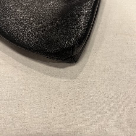 GOAT LEATHER KINCHAKU SHOULDER BAG MC1027  / MASTER&Co.