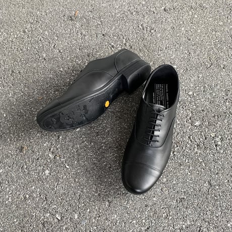 TR-001 STRAIGHT TIP (BLACK) / TRAVELSHOES by chausser トラベルシューズバイショセ