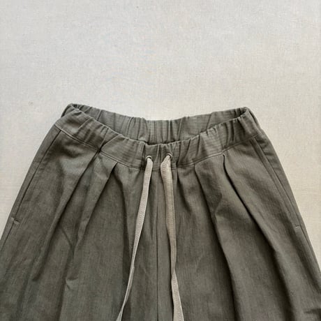 イタリアへヘリンボーンシーツRE-2タックイージーパンツ ARTEPOVERA-26SU36 / ARTE POVERA アルテポーヴェラ