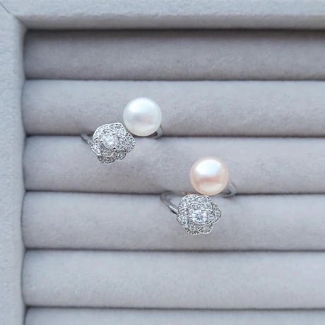 Rose Pearl Ring