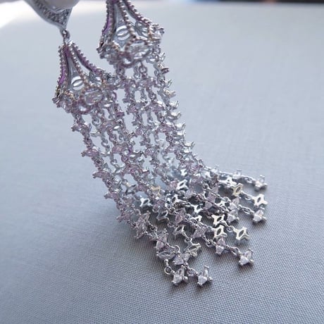 Pearl Fringe