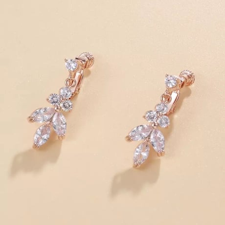 Merveilleux Clip Earring