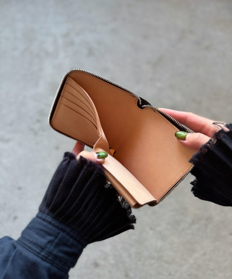Round zip wallet➖NUE black➖ | cian en paclam