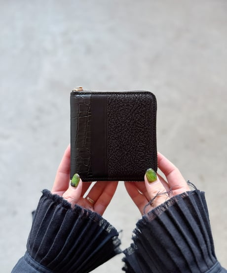 Round zip wallet➖NUE black➖