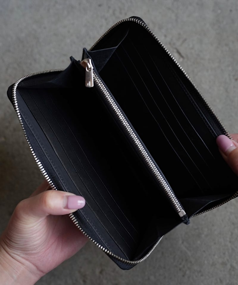 ハナハナ　長財布　ニッケル　35S6MJSZ7Z NICKEL Long Round zip wallet➖panther black➖ | cian en