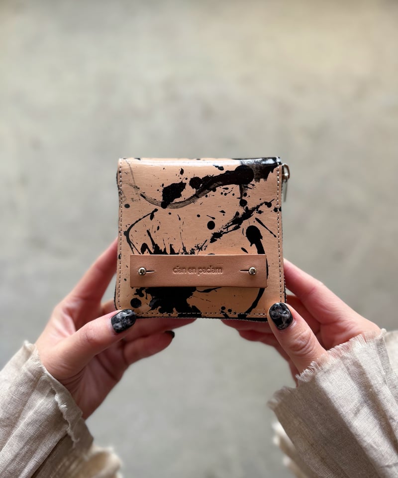 Round zip wallet➖DOODLE➖ | cian en paclam