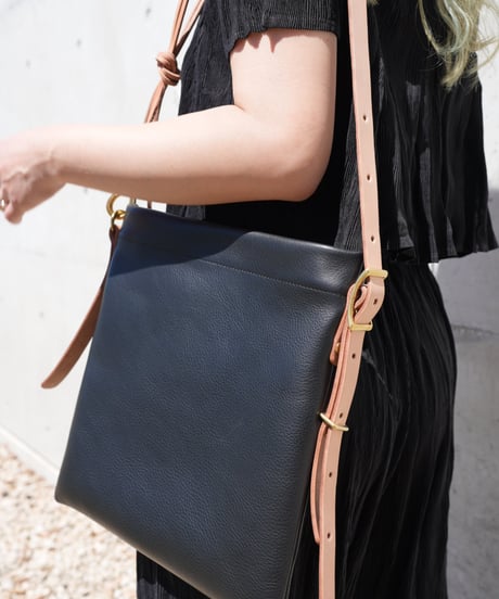 ONE SHOULDER BAG ーBLACKー