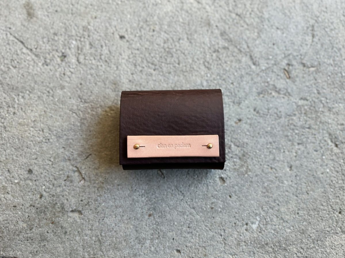 mini wallet ➖chocolate ➖ | cian en paclam