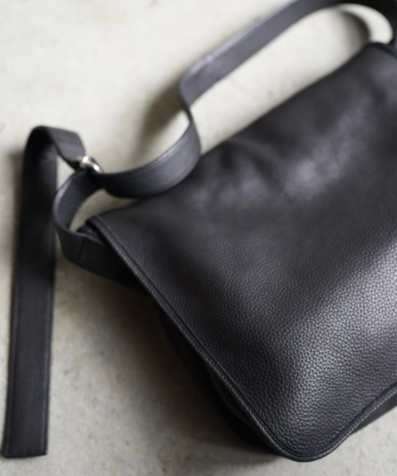 【美品　国産牛革】【大容量】cian en paclam ハンドバッグ ➖paulista➖ | cian en paclam