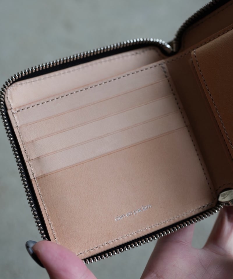 Round zip wallet➖DINO➖ | cian en paclam
