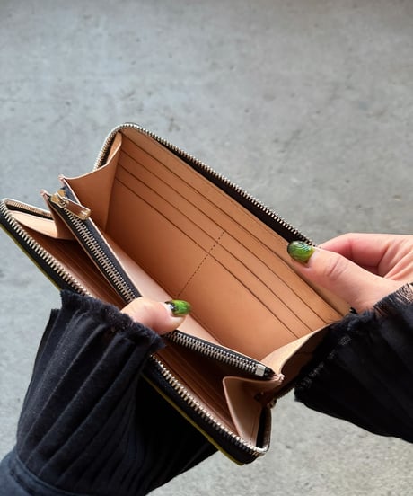 Long Round zip wallet ➖DINO➖