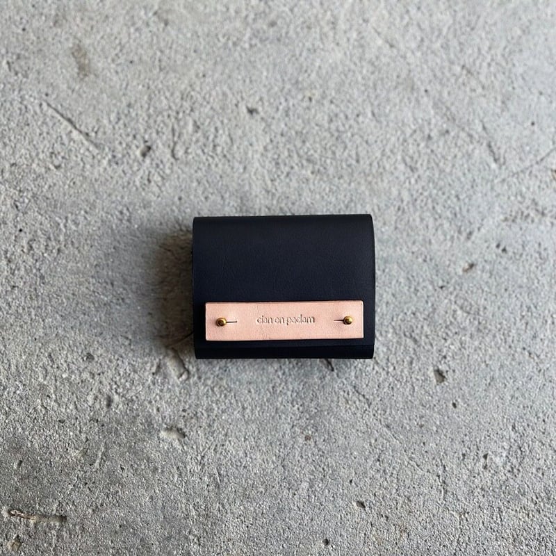 mini wallet ➖NAKI black ✖︎ black➖ | cian en paclam