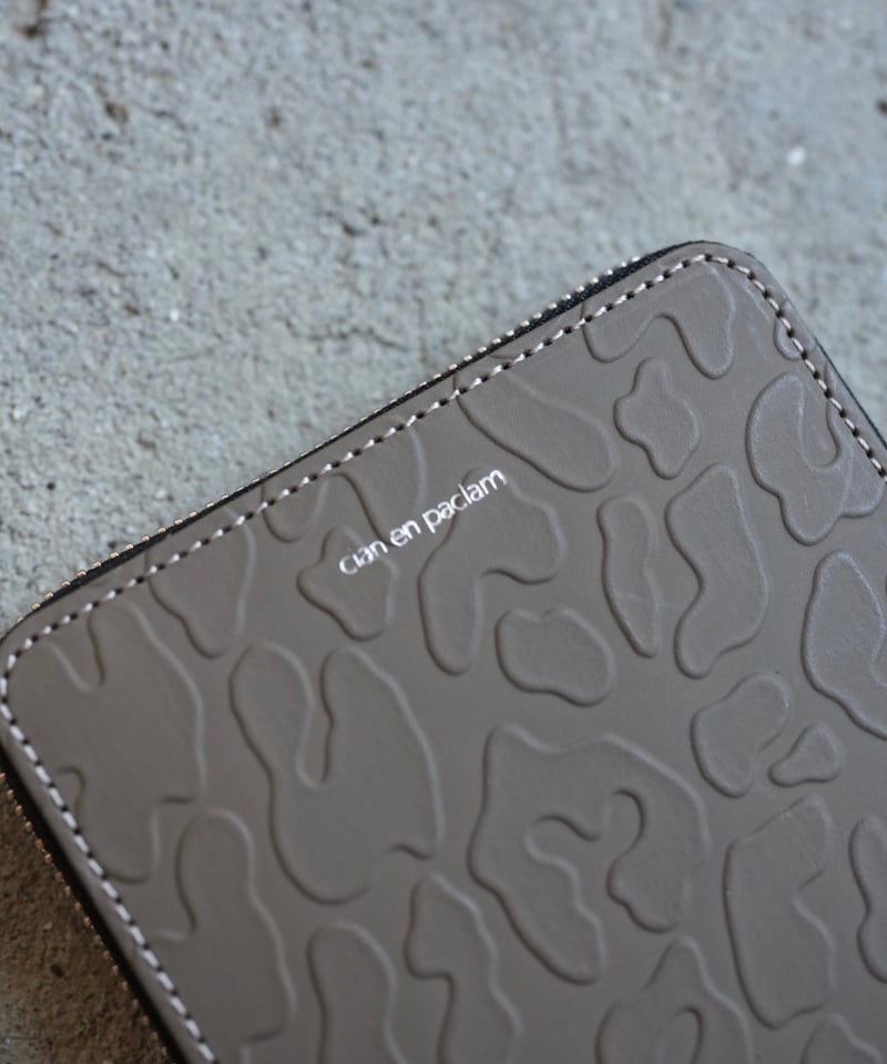Round zip wallet➖Taupe➖ | cian en paclam