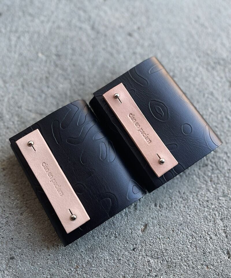 mini wallet➖SHAPES black ✖︎ natural ➖ | cian en