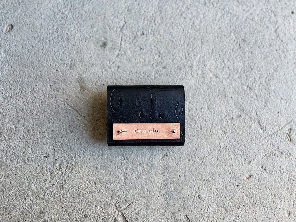 mini wallet ➖SHAPES black ✖︎ natural ➖ | cian ...