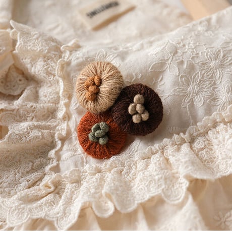 ブラウス ロリータ 森ガール 春夏 刺繍 ブローチ付 長袖 レディース Lolita 新作