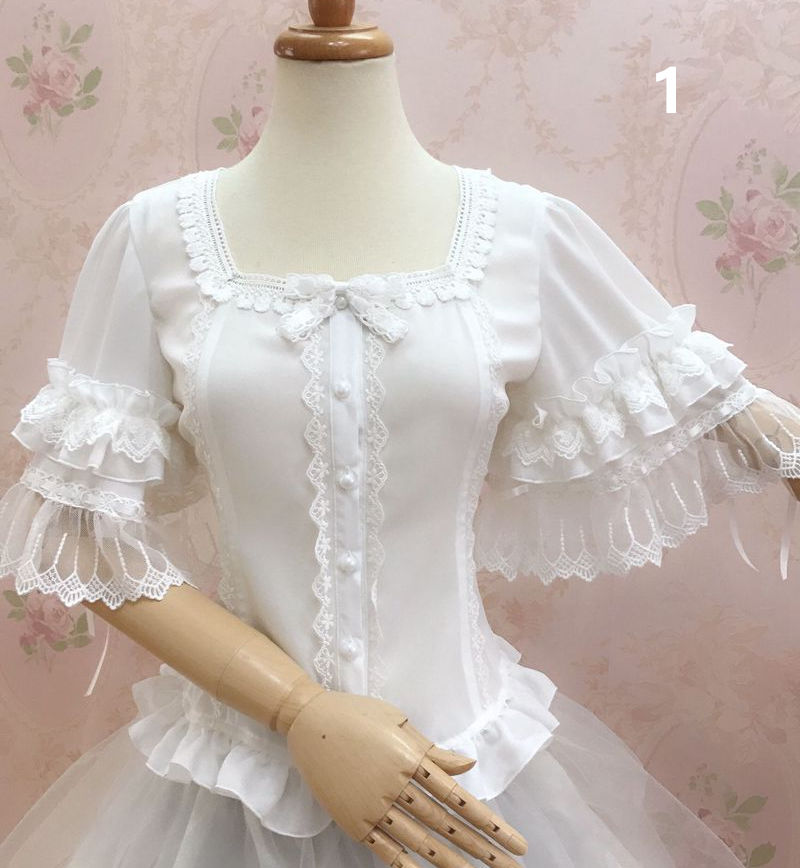 懐古ロリータ　ロリィタ　パフ袖　半袖　綿レース　ブラウス　コルネットに相性抜群♡ 懐古ロリータロリィタパフ袖半袖綿レースブラウスコルネットに