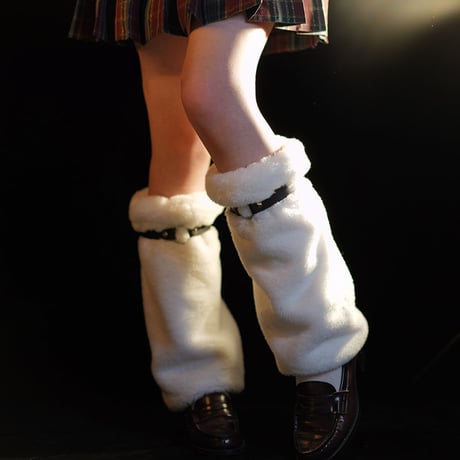 即納 秋冬 ロリータ レッグウォーマー原宿系 ギャル ベルト 厚め 保温性 ソックスカバー レディース 防寒 クール