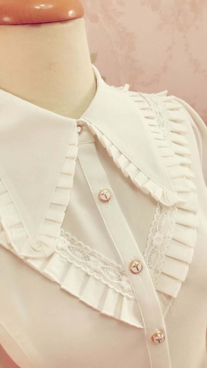 ロリータ 売れ筋商品|||ブラウス ゴスロリ お花 レース 長袖 かわいい 姫袖 ベルスリーブスリム XS - 2XL imgrc0179279430.jpg