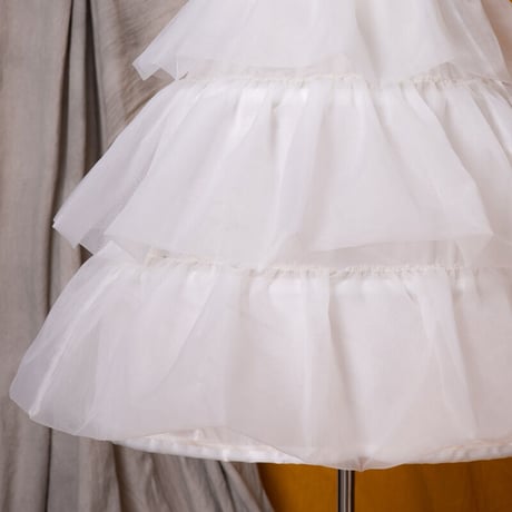 ロリータ Lolita パニエ ボリューム ワイヤー入り ロング 丈70cm ウエディング 結婚式 ホワイト ブラック