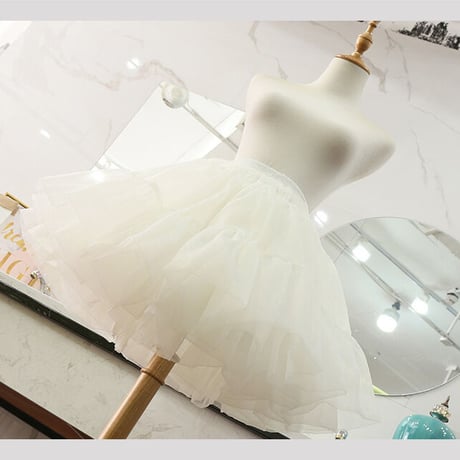 フリルいっぱい パニエ ボリューム 春夏 ロリータ コスプレ コスチューム 白 黒 45cm 普段使い オーガンジー