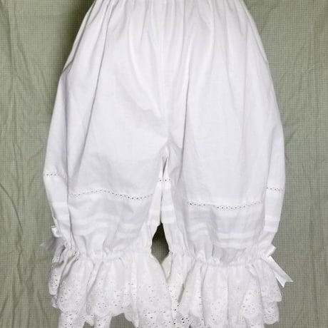即納 ロリータ かぼちゃパンツ ドロワーズ 春夏 薄手 2枚重ね 刺繍レース ロング丈