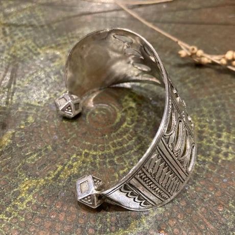 Touareg Silver（トゥアレグ シルバー） bangle 20（grid）