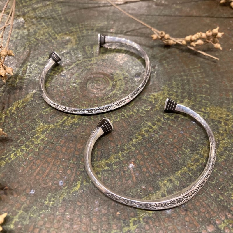 Touareg Silver(トゥアレグ シルバー) bangle 02 (Square E Touareg Silver(トゥアレグ シルバー) bangle 02 (Square E