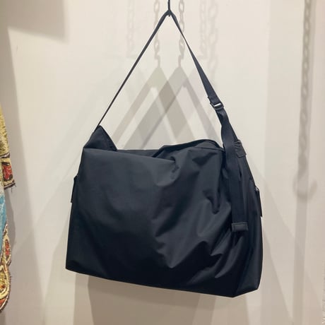 liveral | STORES