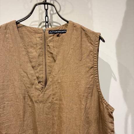 TIGRE BROCANTE （ティグルブロカンテ） 80/1 High Density Linen V-neck Box Salopette（80/1高密度リネンVネックボックスサロペット）