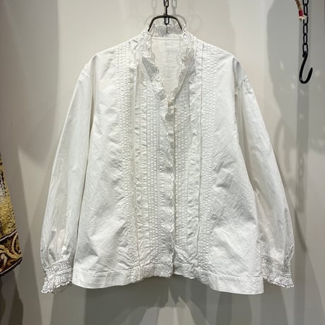 アンティークブラウス | STORES