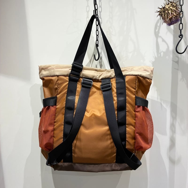 新品未使用】カリブーマウンテニアリングボトムレザーパックトート