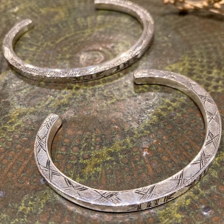 Touareg Silver（トゥアレグ シルバー） bangle 08（flat ）