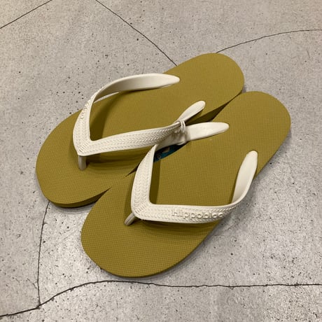 Hippobloo（ヒッポブルー） Natural Rubber Beach Sandal Unisex（天然ゴムビーチサンダル ユニセックス）