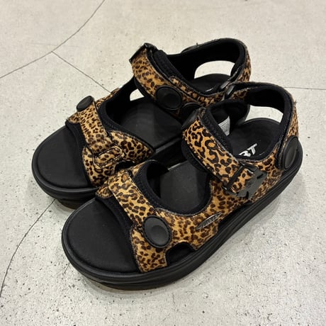 MBT(エムビーティー)  Kisumu Classic W Leopard（キスムクラシックウィメンズレオパード）