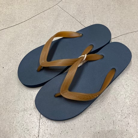 Hippobloo（ヒッポブルー） Natural Rubber Beach Sandal Unisex（天然ゴムビーチサンダル ユニセックス）