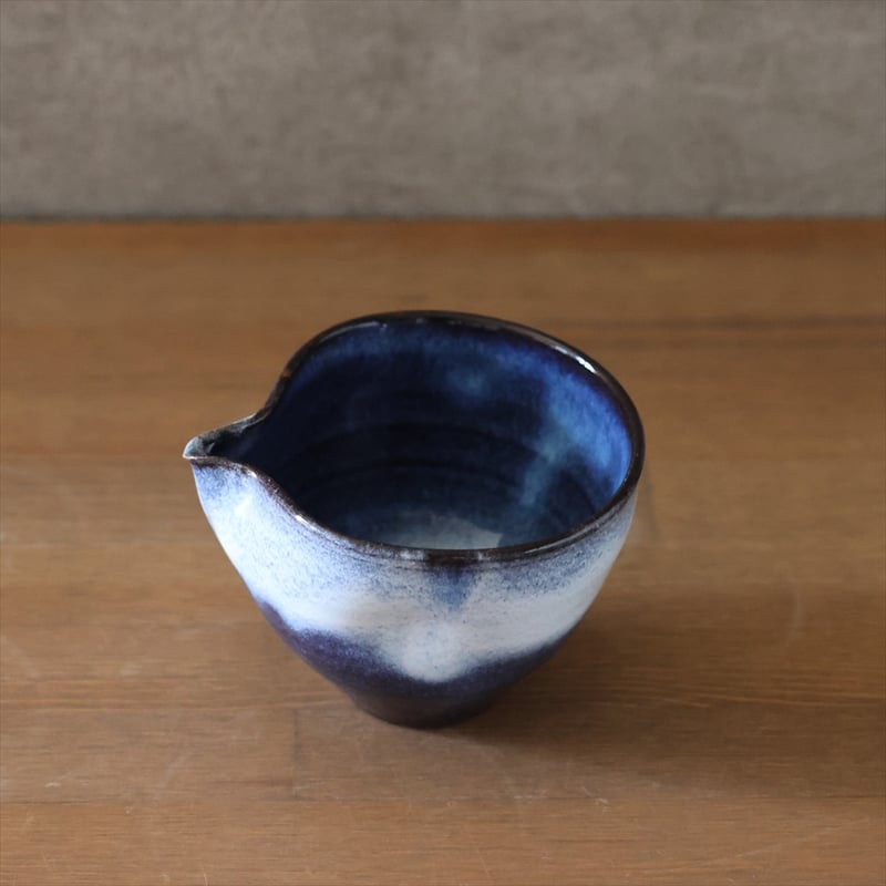 吹付片口酒器（青萩釉）B | 萩焼窯元 松光山