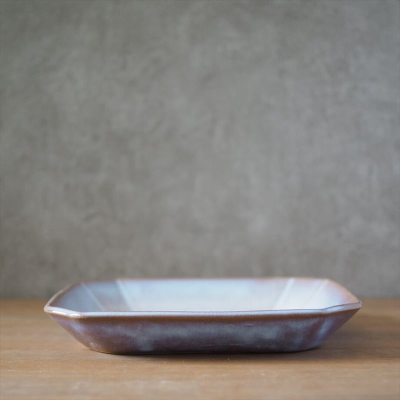 麻の葉模様 隅切り7寸皿(粉引紫) | 萩焼窯元 松光山 麻の葉模様 隅切り7寸皿(粉引紫) | 萩焼窯元 松光山