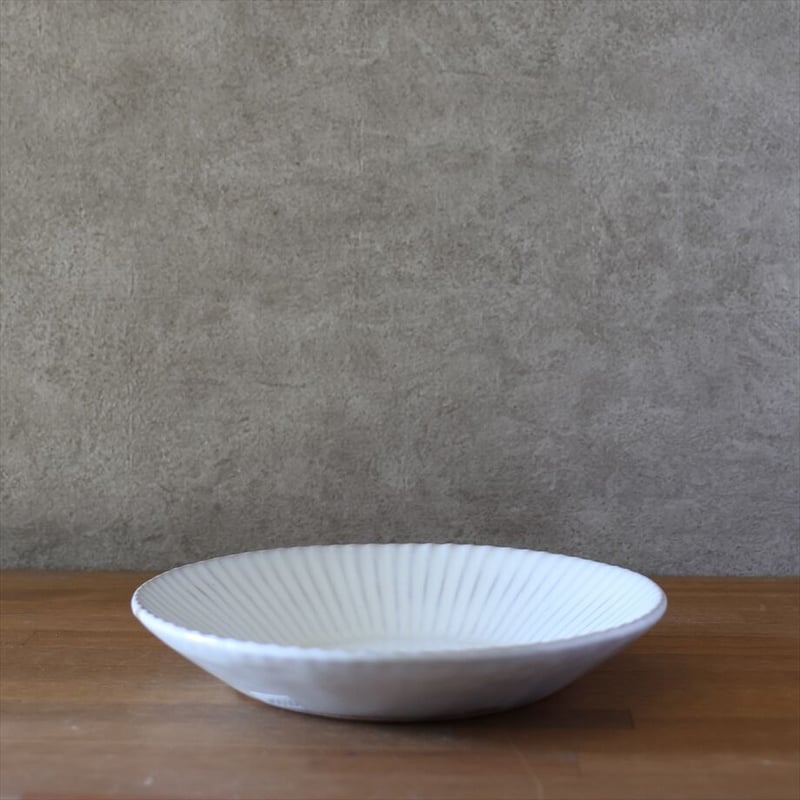 信楽焼　粉引輪花8寸鉢 信楽焼 粉引輪花8寸鉢 信楽焼粉引輪花8寸鉢