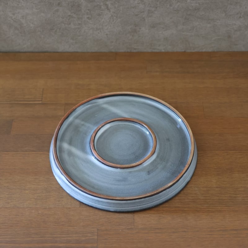 大皿　割れ画像 texture. 鉄化粧大皿 (φ≒34cm) 小野哲平 @onoteppei 2020/12 桃居