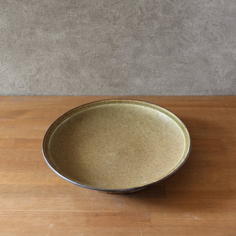 9寸台皿（檜灰釉） | 萩焼窯元 松光山