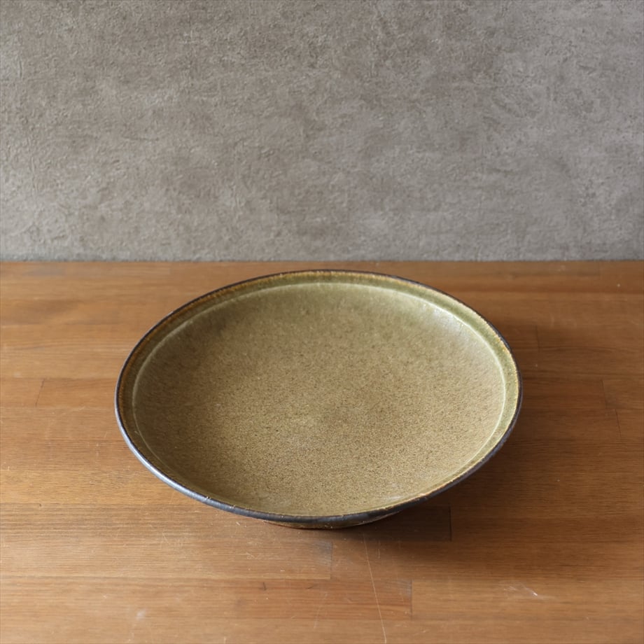 9寸台皿（檜灰釉） | 萩焼窯元 松光山