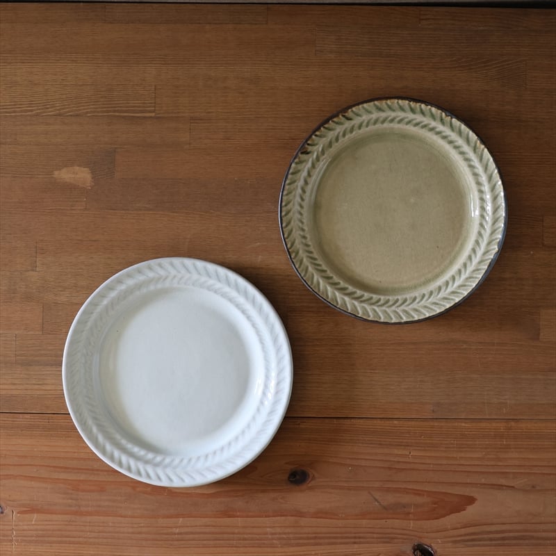 リーフ7寸リム皿 全2色 | 萩焼窯元 松光山