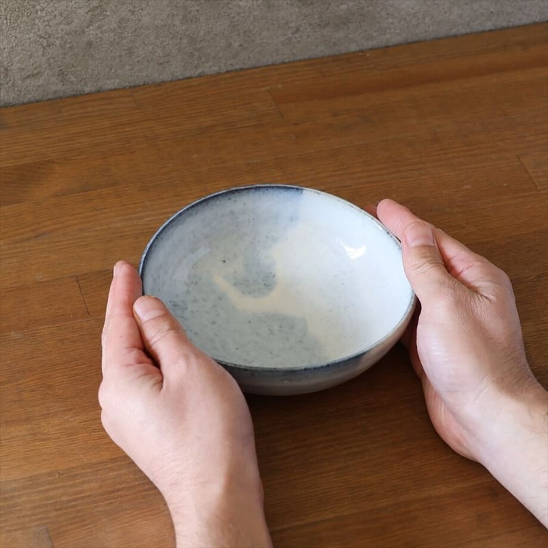 たわみ中鉢（グレー） | 萩焼窯元 松光山