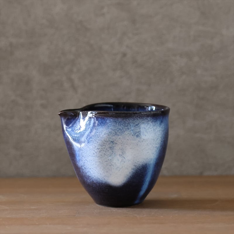 吹付片口酒器（青萩釉）A | 萩焼窯元 松光山