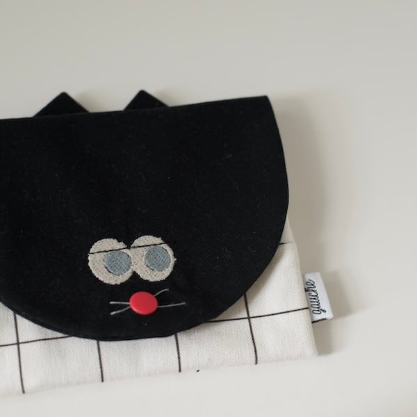 May1　移動ポケット　6ポケットタイプ　チェック＆チェリー柄　ブラック 移動ポケット ねこ ブラック×チェック | Gauche