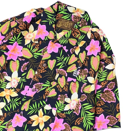 AYH CHUNK ALOHA SHIRTS