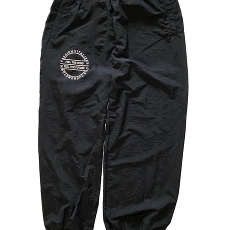 FEEL THE WIND NYLON PANTS